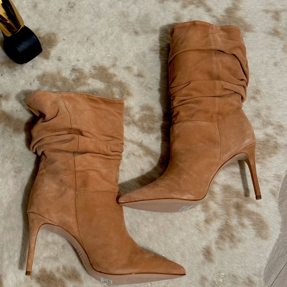Schutz Ashlee Honeycomb Suede Boot - BRAND NEW WITH TAGS